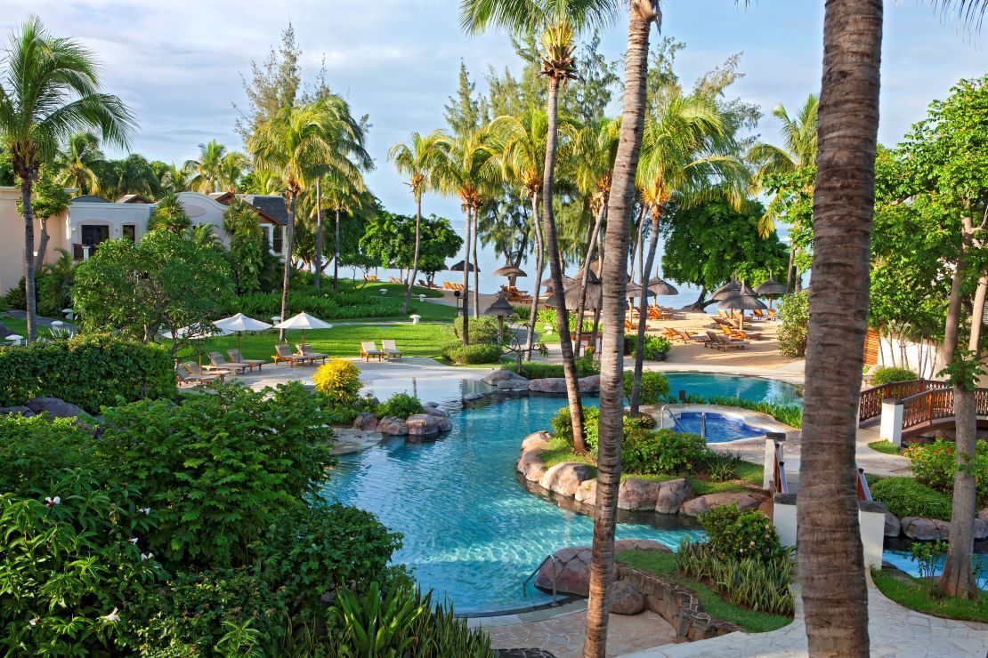 5 bonnes raisons de sejourner au hilton mauritius piscine